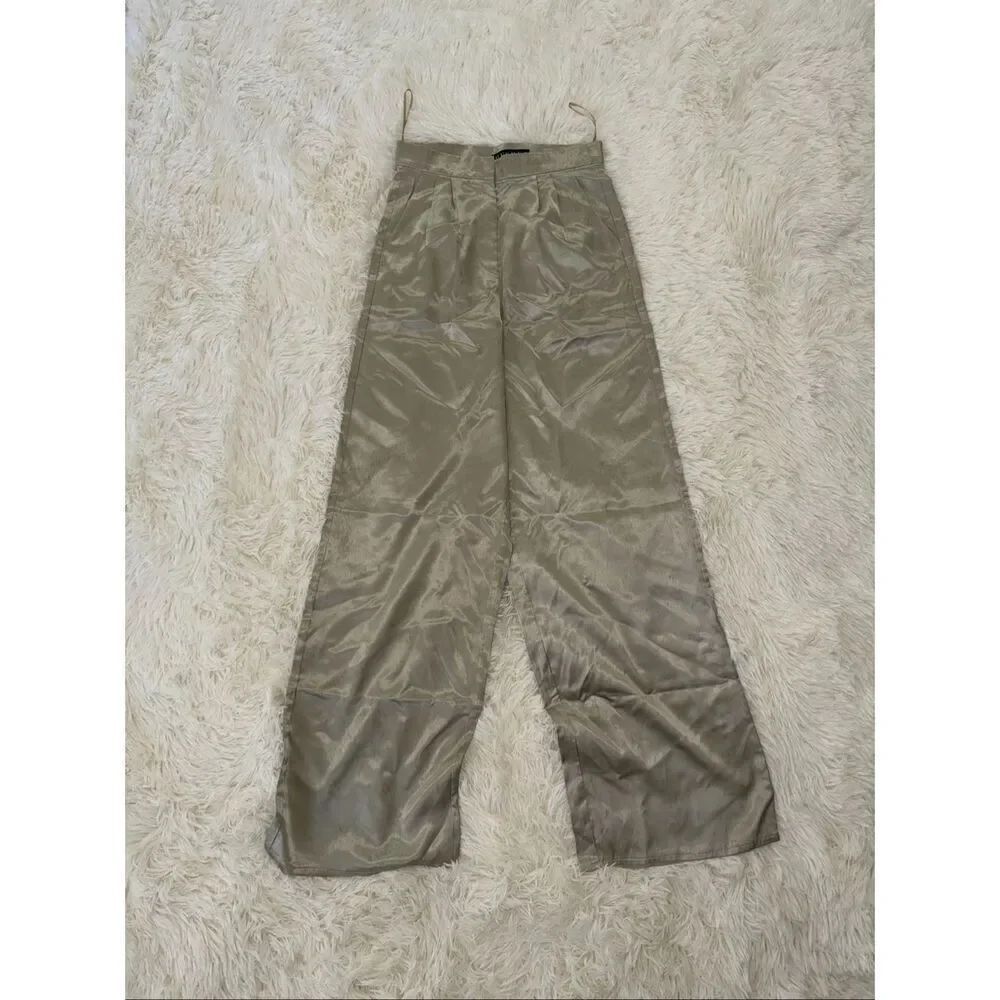 MESHKI green satin pants size XS